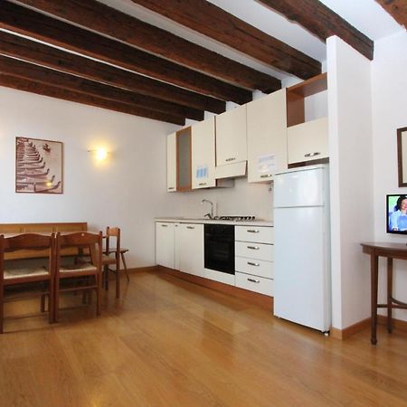 Residence Dei Mori Венеция Экстерьер фото