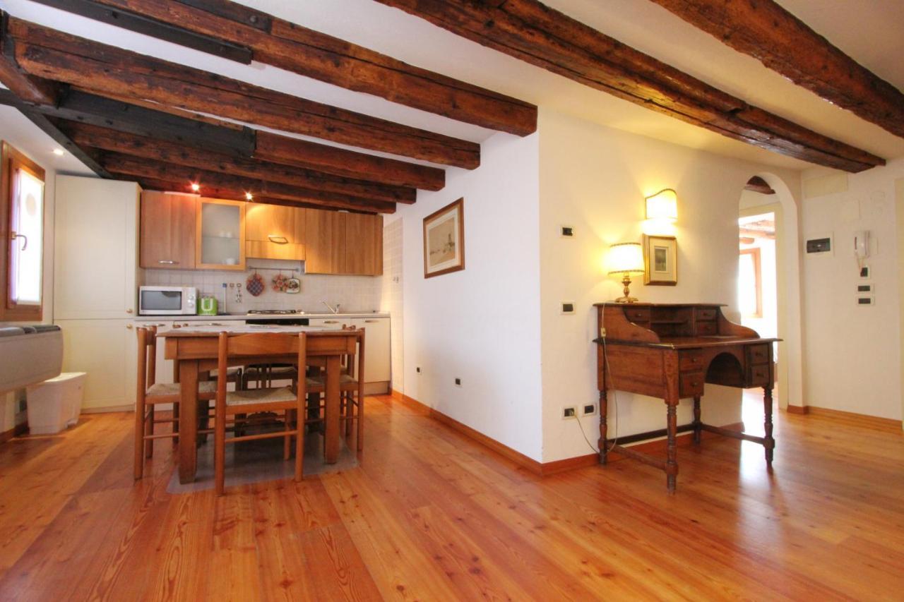 Residence Dei Mori Венеция Экстерьер фото