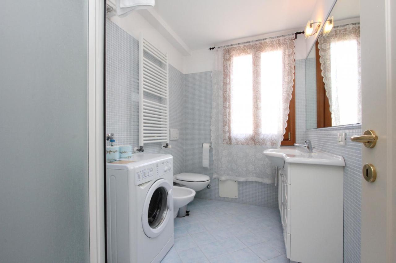 Residence Dei Mori Венеция Экстерьер фото